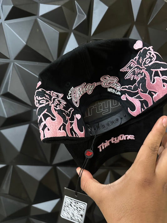 31 Hats san Valentín NY pearls