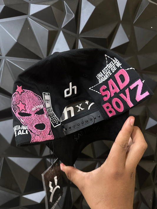 Dandy Hats clave Ali